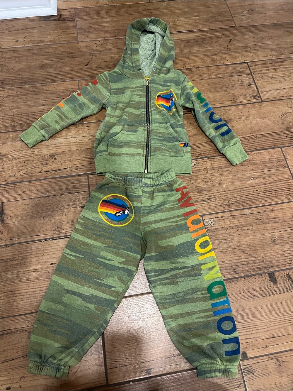 Aviator Nation Camo Hoodie and Jogger Set Size 4 Green Sweatsuit 2 Piece
!